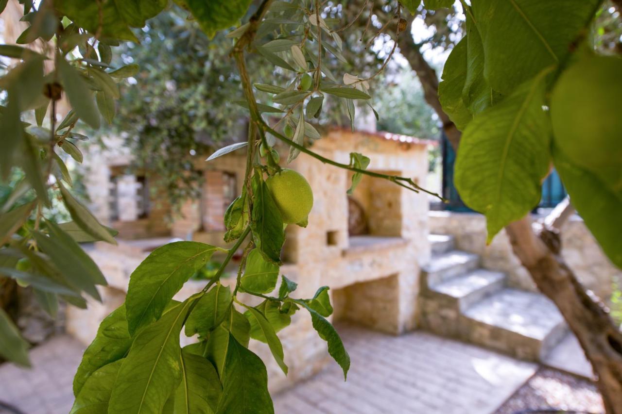 Douliana Villas Exterior foto