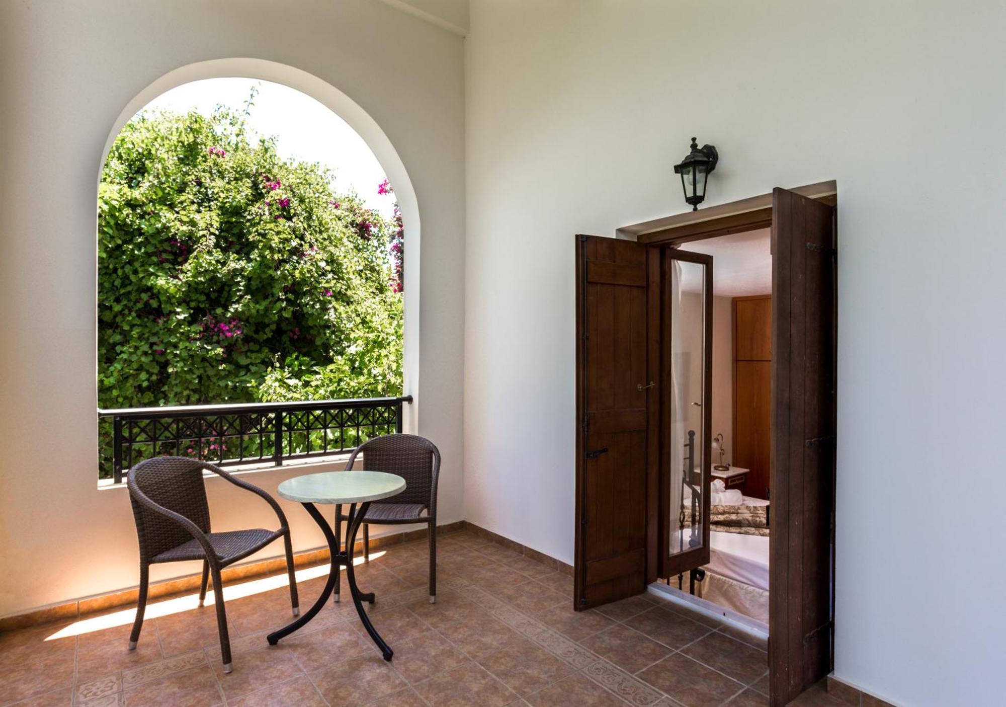 Douliana Villas Quarto foto